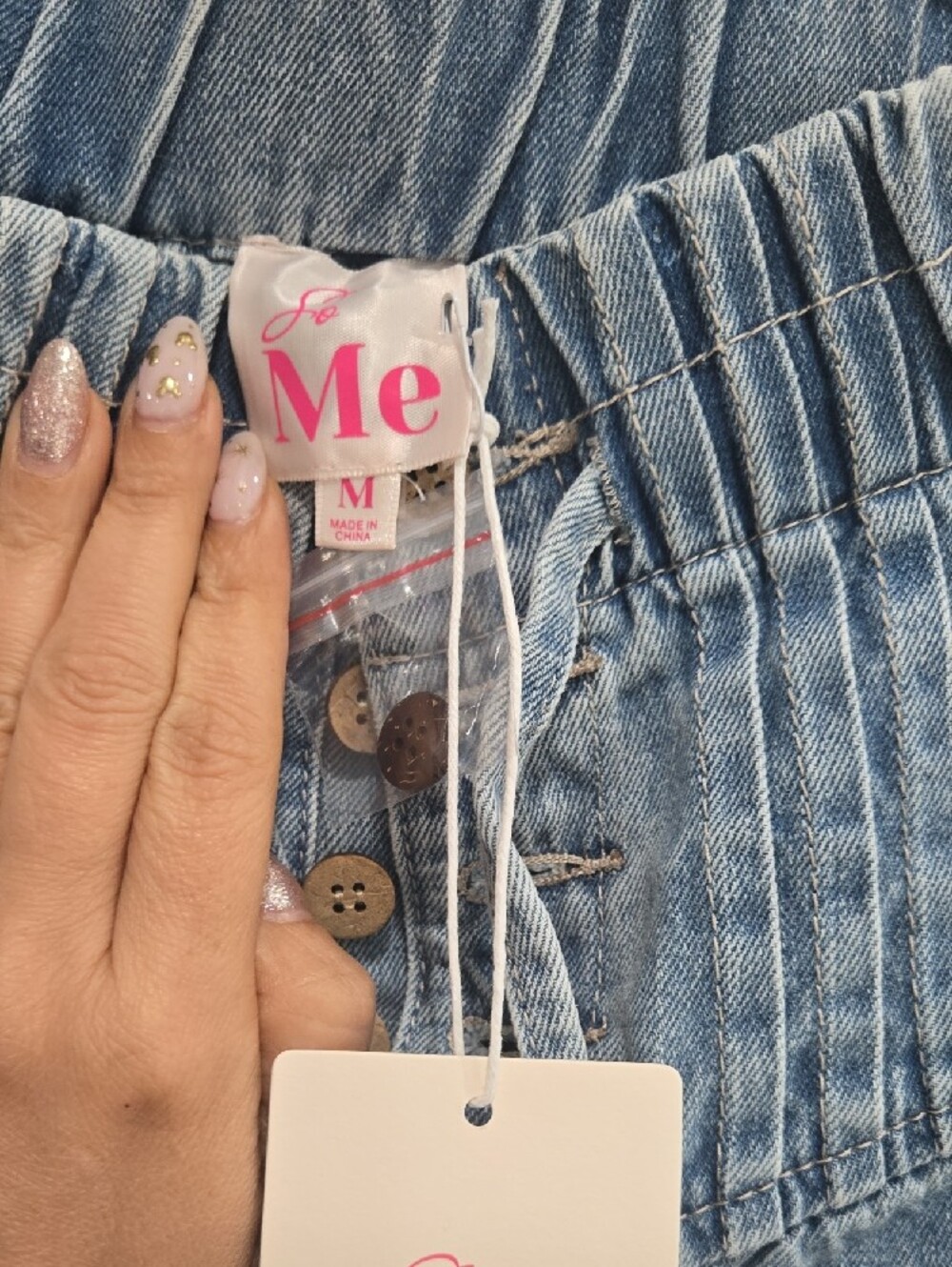 So Me Light Denim Ruffle Hem Jean Shorts - Picture 3 of 3